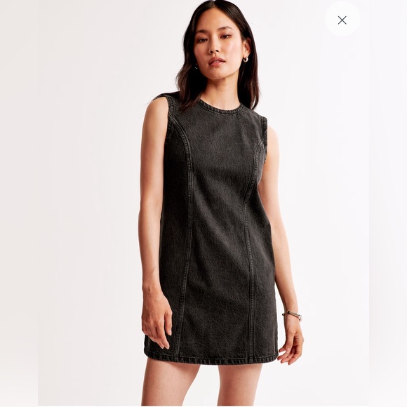 Abercrombie & Fitch Dresses & Skirts - Abercrombie and Fitch Black denim shift Mini Dress Sz S Tall